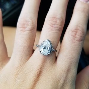 Pandora ring
